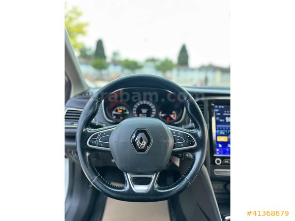RENAULT MEGANE 4 - OTOMATİK - HATCHBACK - ANAHTARSIZ GİRİŞ ÇIKIŞ