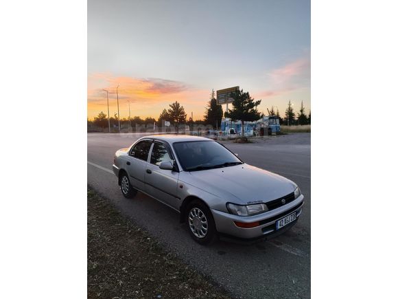 Sahibinden Toyota Corolla Masrafsız  Klimalı Efsane Kasa