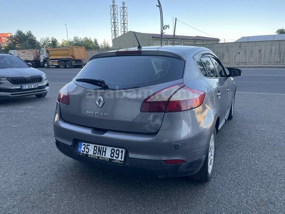 Sahibinden Renault Megane 1.6 Expression 2010 Model 