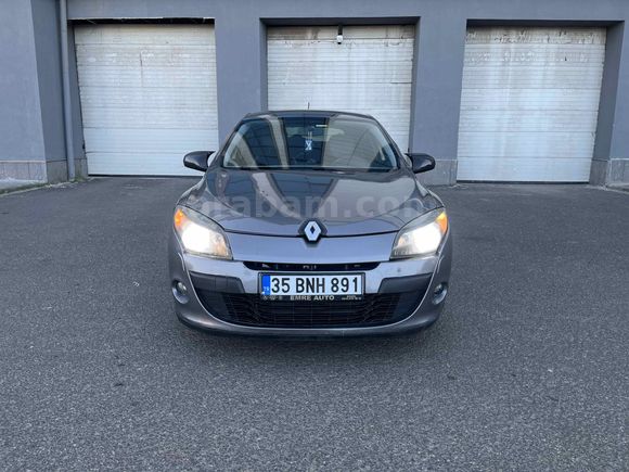Sahibinden Renault Megane 1.6 Expression 2010 Model 