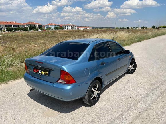 Sahibinden Ford Focus 1.6 Ambiente 2000 Model 