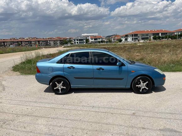 Sahibinden Ford Focus 1.6 Ambiente 2000 Model 