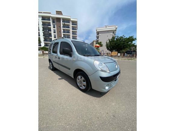 Sahibinden Renault Kangoo Multix 1.5 dCi Authentique 2012 Model 