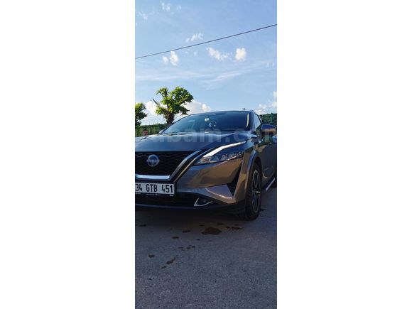 Sahibinden Nissan Qashqai 1.3 DIG-T Sky Pack 2023 Model