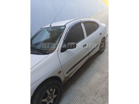 Sahibinden Renault Megane 1.6 RTE 2000 Model