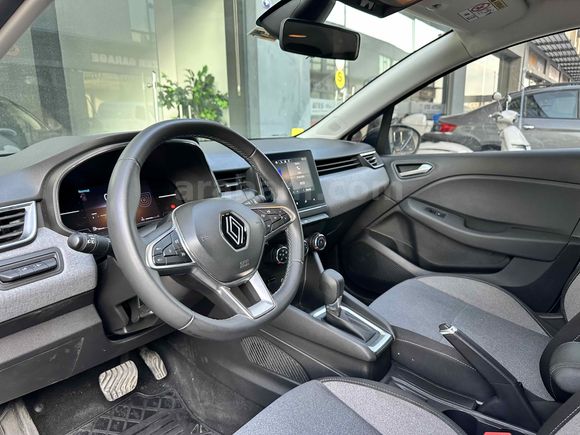 2024 MODEL FULL YETKİLİ SERVİS BAKIMLI OTOMATİK VİTES