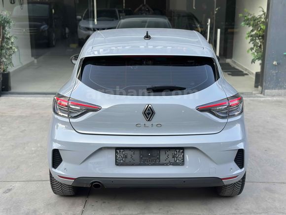 2024 MODEL FULL YETKİLİ SERVİS BAKIMLI OTOMATİK VİTES