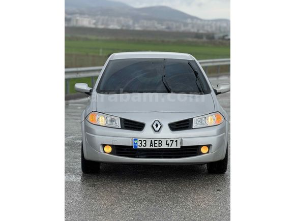 SAHİBİNDEN DEĞİŞENSİZ HASAR KAYITSIZ MEGANE 2)
