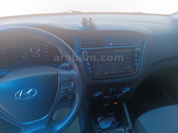 Sahibinden Hyundai i20 1.4 MPI Jump 2018 Model 