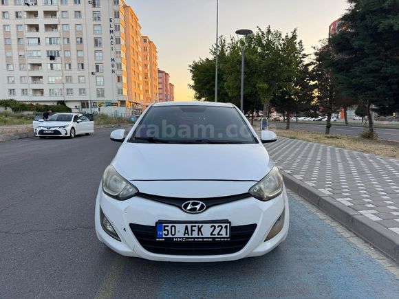 i20 1.4 OTOMATİK Sense 2014 Model