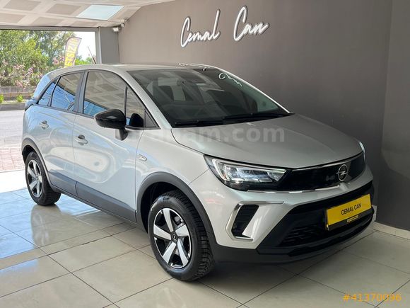 CEMAL CAN' DAN 2022 OPEL CROSSLAND 1,2 T ESSENTİAL HATASIZ