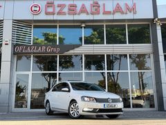 ÖZSAĞLAM'dan 2013 Passat 1.6 TDI Exclusıve 230binde Beyaz İçiBej