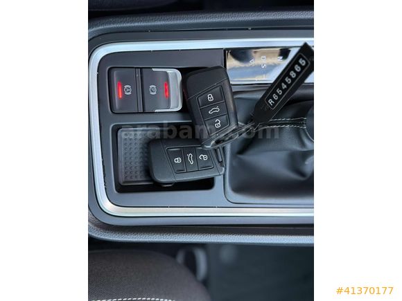 ŞEMŞİMOĞLU OTOMOTİV-ATECA 1.5 EcoTSI Style BOYASIZ DEĞİŞENSİZ