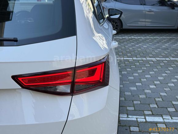ŞEMŞİMOĞLU OTOMOTİV-ATECA 1.5 EcoTSI Style BOYASIZ DEĞİŞENSİZ