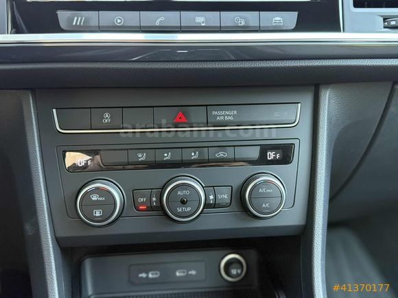 ŞEMŞİMOĞLU OTOMOTİV-ATECA 1.5 EcoTSI Style BOYASIZ DEĞİŞENSİZ