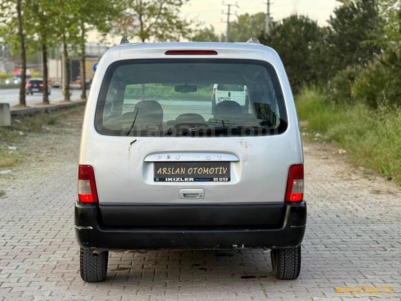 Takasta geldi ilk gelen alır