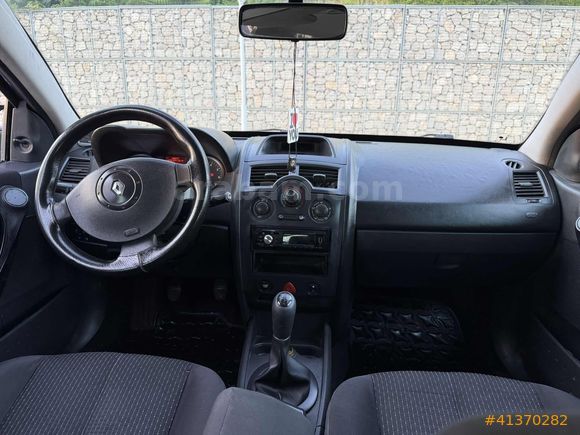 2004 MODEL RENAULT MEGANE 218.000 KM 1.5 DCİ