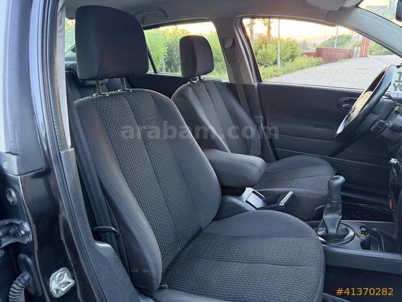 2004 MODEL RENAULT MEGANE 218.000 KM 1.5 DCİ
