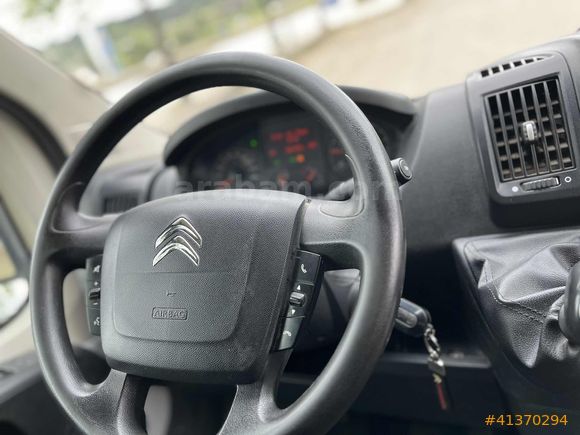 2022 Model Citroen Jumer futuralı