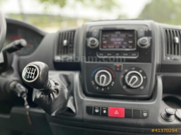 2022 Model Citroen Jumer futuralı