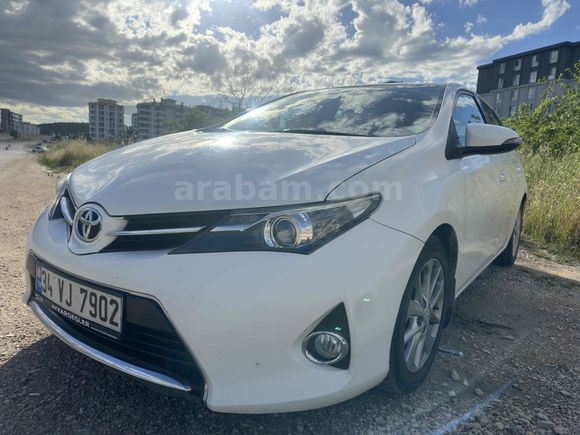 Sahibinden Toyota Auris 1.6 Advance 2013 Model 