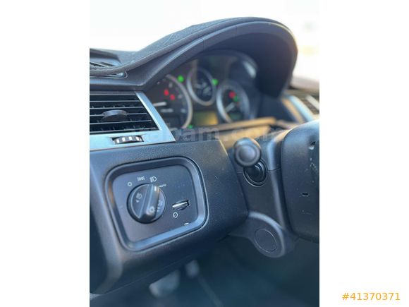 Range Rover HSE Sanruflu full donanımlı