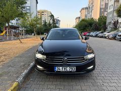 Galeriden Volkswagen Passat 1.5 TSi Business 2022 Model İstanbul