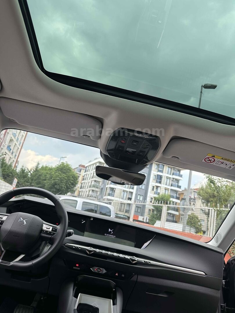Sahibinden DS Automobiles DS4 1.5 BlueHDi Pallas 2024 Model İstanbul 28.000 km Füme 1