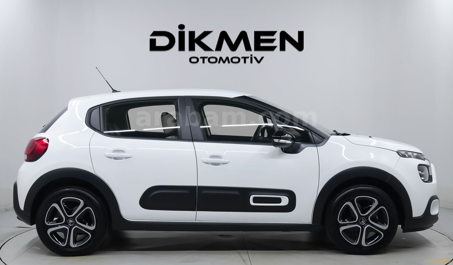 Galeriden Citroen C3 1.2 PureTech Feel Bold 2024 Model İstanbul 59.000 km Beyaz 7