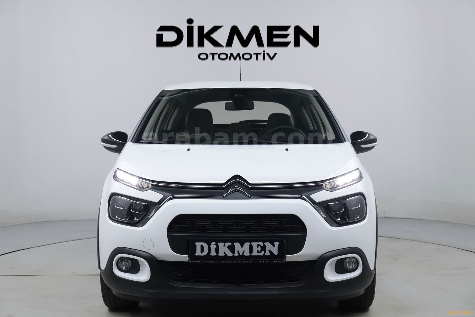 Galeriden Citroen C3 1.2 PureTech Feel Bold 2024 Model İstanbul 59.000 km Beyaz 2