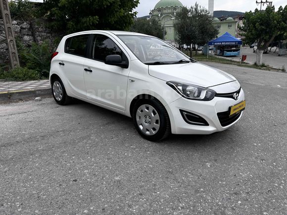 Galeriden Hyundai i20 1.2 D-CVVT Jump 2013 Model Manisa