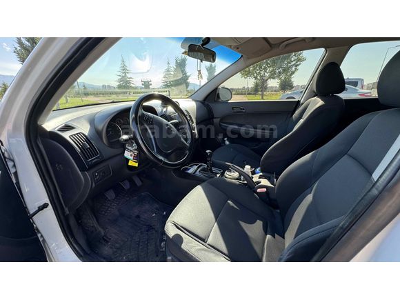 Sahibinden Hyundai i30 1.6 CRDi Team 2011 Model 