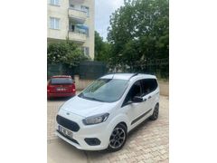 Sahibinden Ford Tourneo Courier 1.5 TDCi Titanium Plus 2022 Model