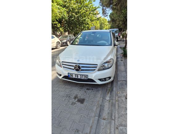 Sahibinden Mercedes - Benz B 180 BlueEFFICIENCY Style 2013 Model