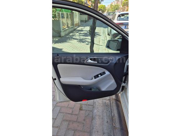 Sahibinden Mercedes - Benz B 180 BlueEFFICIENCY Style 2013 Model