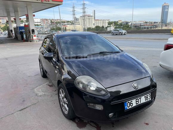 Öğretmenden satılık temiz Fiat Punto