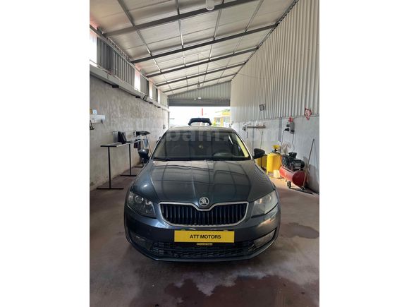 Galeriden Skoda Octavia 1.6 TDI Style CR 2015 Model Hatay