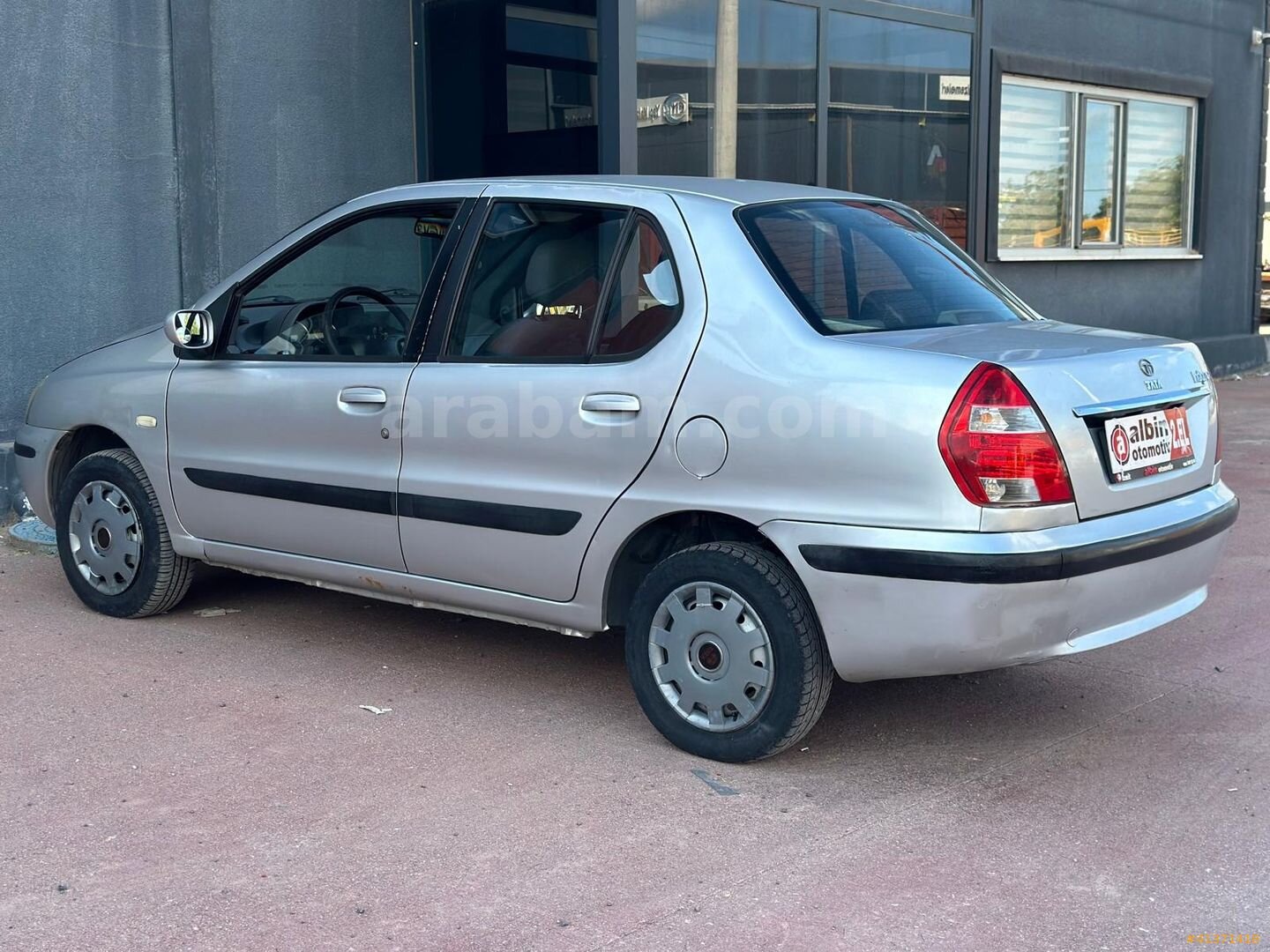 Galeriden Tata Indigo 1.4 TDI Trend 2006 Model Kocaeli 220.000 km Gri 4