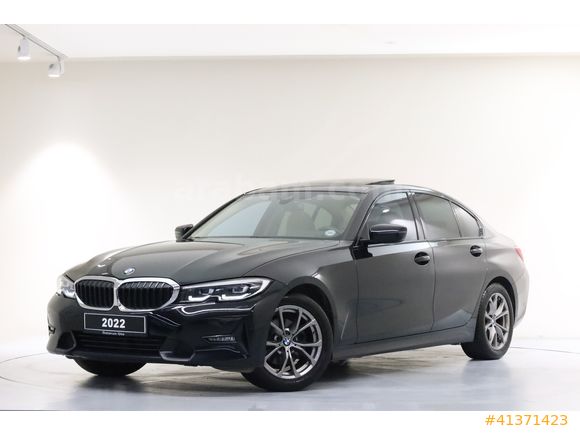 ÖZTORUN OTO - 2022 - BMW 320i Sedan -Sport Line