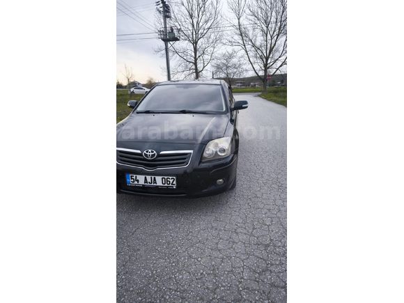Sahibinden Toyota Avensis 1.6 Comfort 2009 Model  245.000 km Siyah
