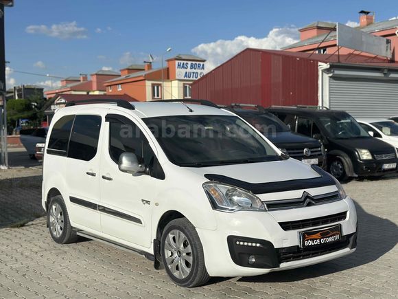 BOYASIZ HATASIZ  Citroen Berlingo 1.6 HDi Multispace 2016 Model Van