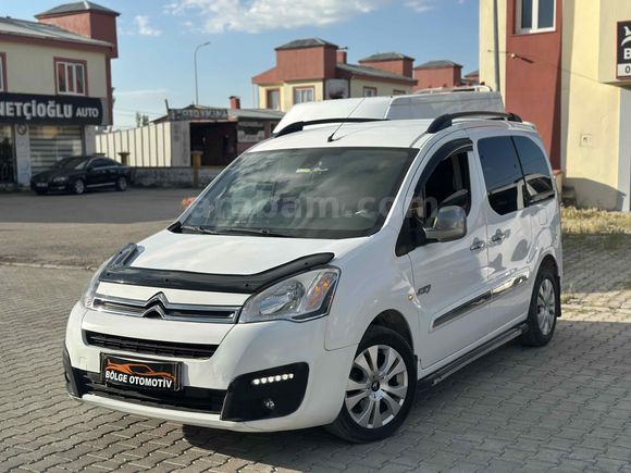 BOYASIZ HATASIZ  Citroen Berlingo 1.6 HDi Multispace 2016 Model Van