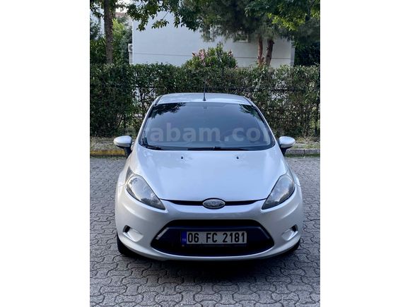 Galeriden Ford Fiesta 1.4 TDCi Trend 2012 Model İstanbul