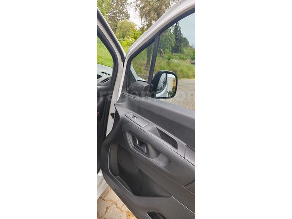 Sahibinden Opel Combo 1.5 CDTI Excellence 2023 Model 