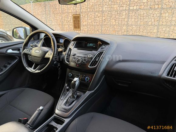 2017 MODEL FORD FOCUS 1.5 DİZEL OTOMATİK 204.000 KM