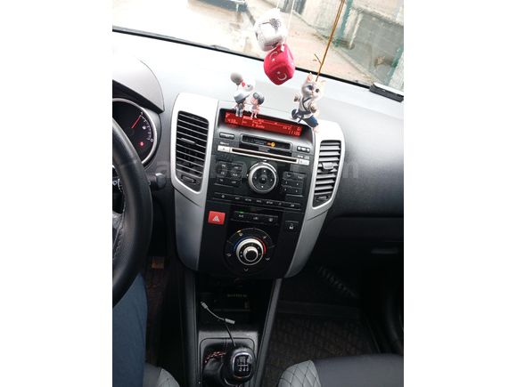Sahibinden Kia Venga 1.6 CRDi panaroma 2011 Model