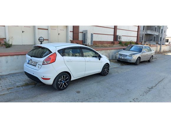 Sahibinden Ford Fiesta 1.5 TDCi Trend 2013 Model