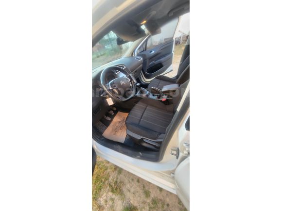 Sahibinden Citroen C4 1.6 HDi Attraction 2012 Model