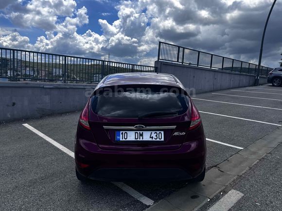 Sahibinden Ford Fiesta 1.4 Titanium 2011 Model 