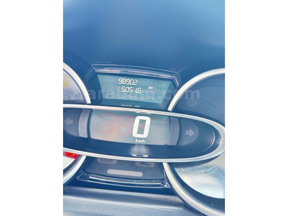 Sahibinden Renault Clio 1.2 Icon 2015 Model 